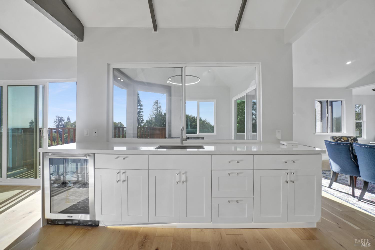 3330 Monterey Boulevard Oakland CA 94602