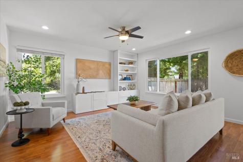1194 Halyard Drive Santa Rosa CA 95401