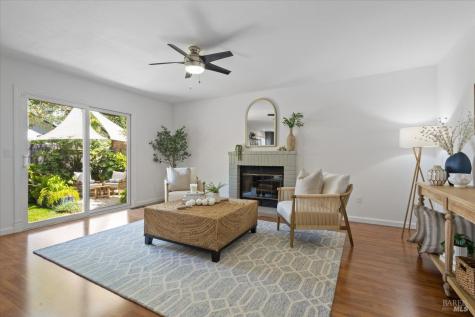 1194 Halyard Drive Santa Rosa CA 95401