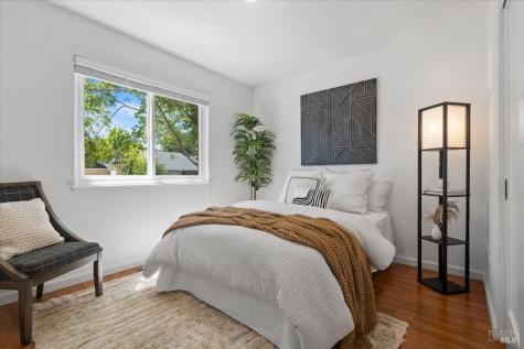 1194 Halyard Drive Santa Rosa CA 95401
