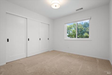 1194 Halyard Drive Santa Rosa CA 95401