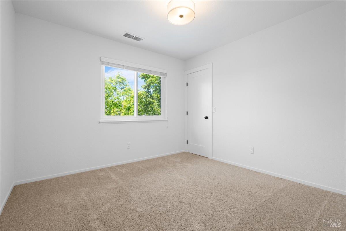 1194 Halyard Drive Santa Rosa CA 95401