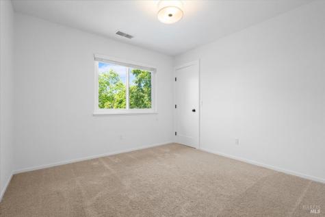 1194 Halyard Drive Santa Rosa CA 95401