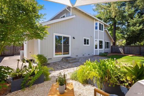 1194 Halyard Drive Santa Rosa CA 95401
