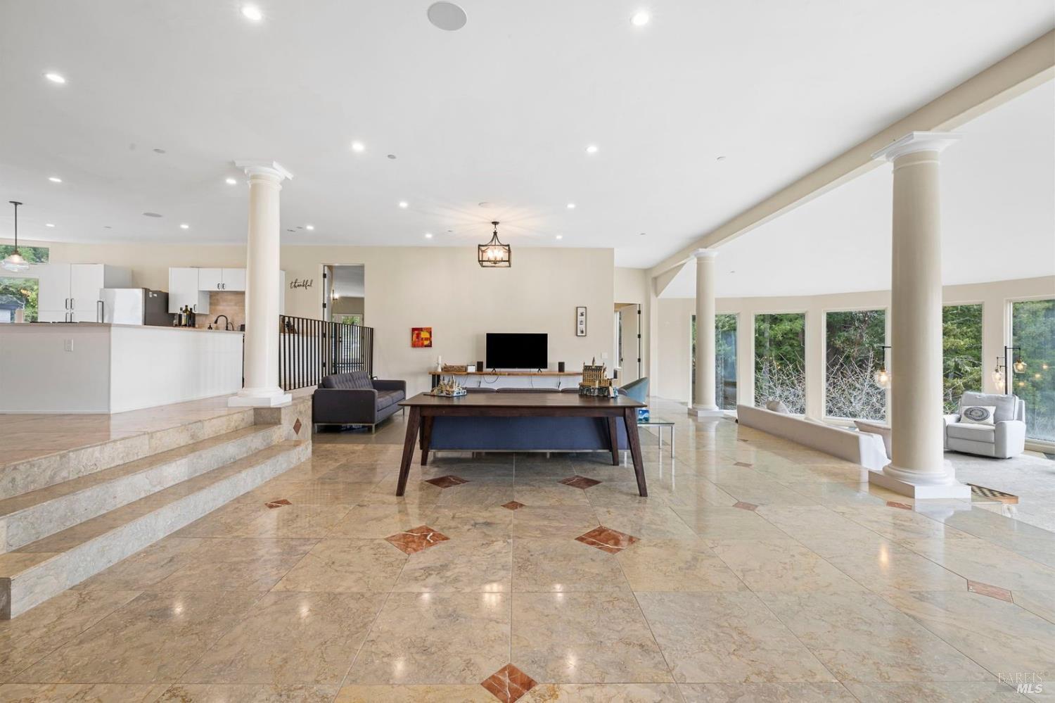 125 E Sylvestris Drive San Geronimo CA 94963