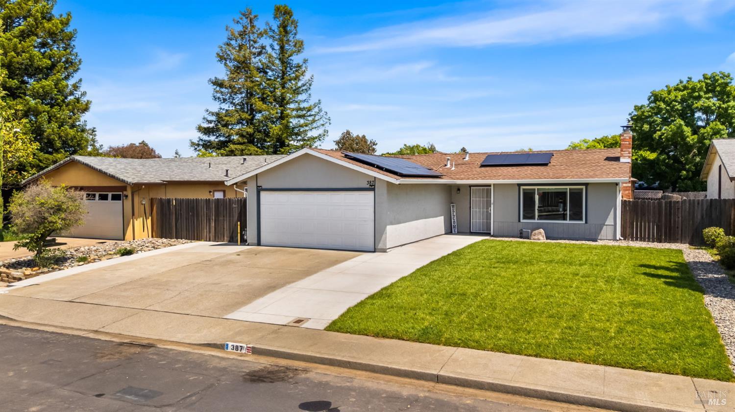 387 Colonial Circle Vacaville CA 95687