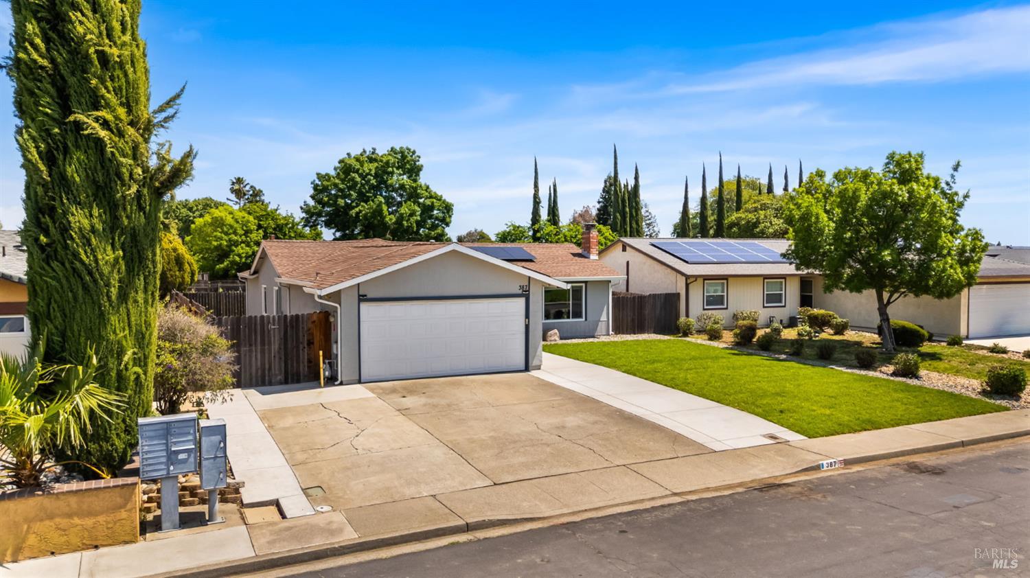 387 Colonial Circle Vacaville CA 95687