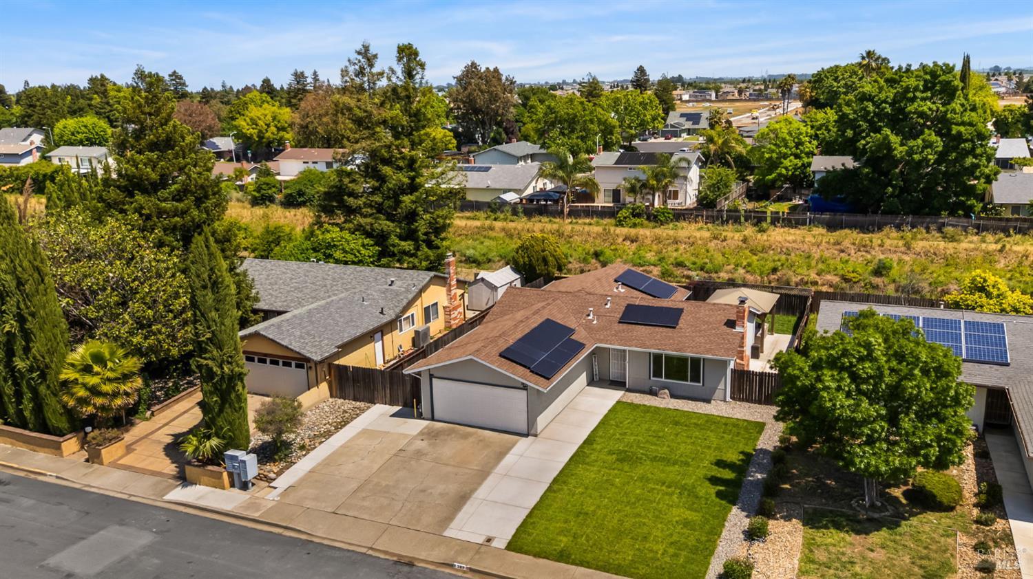 387 Colonial Circle Vacaville CA 95687
