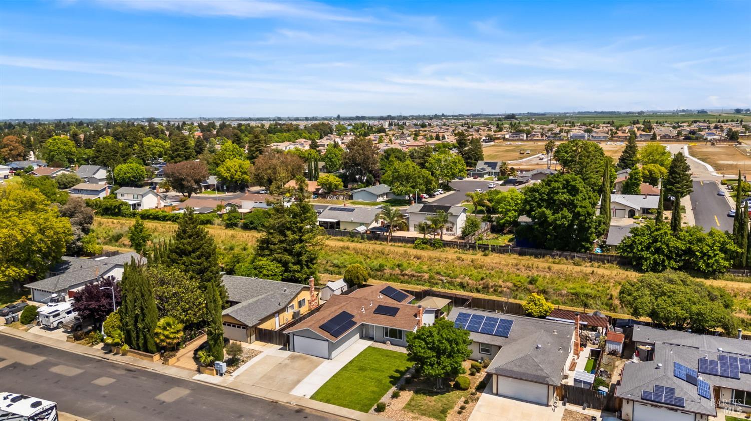 387 Colonial Circle Vacaville CA 95687