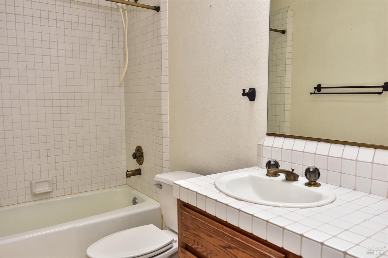 483 La Quinta Lane Sonoma CA 95476