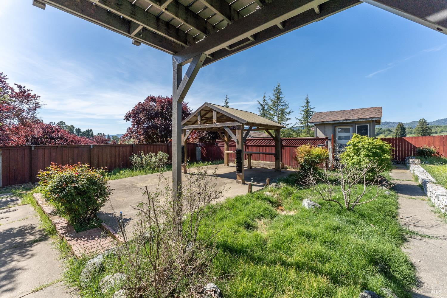 4380 1st Avenue Ukiah CA 95482