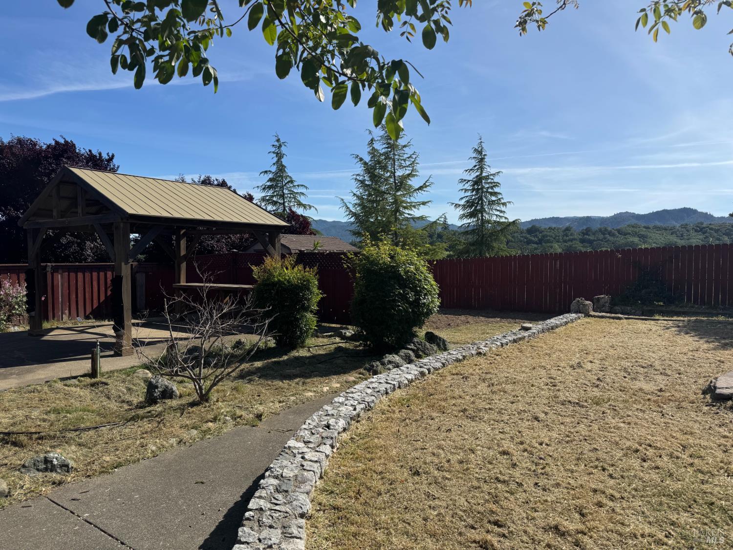 4380 1st Avenue Ukiah CA 95482