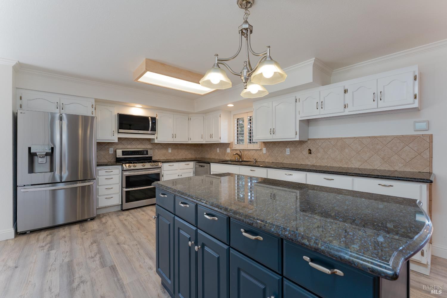 4380 1st Avenue Ukiah CA 95482