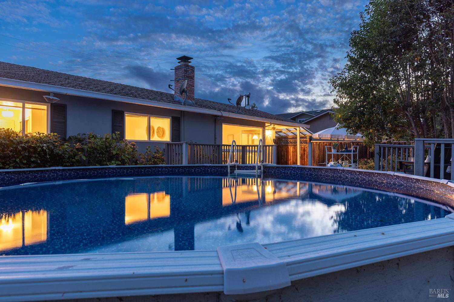 420 Calle De La Mesa Novato CA 94949