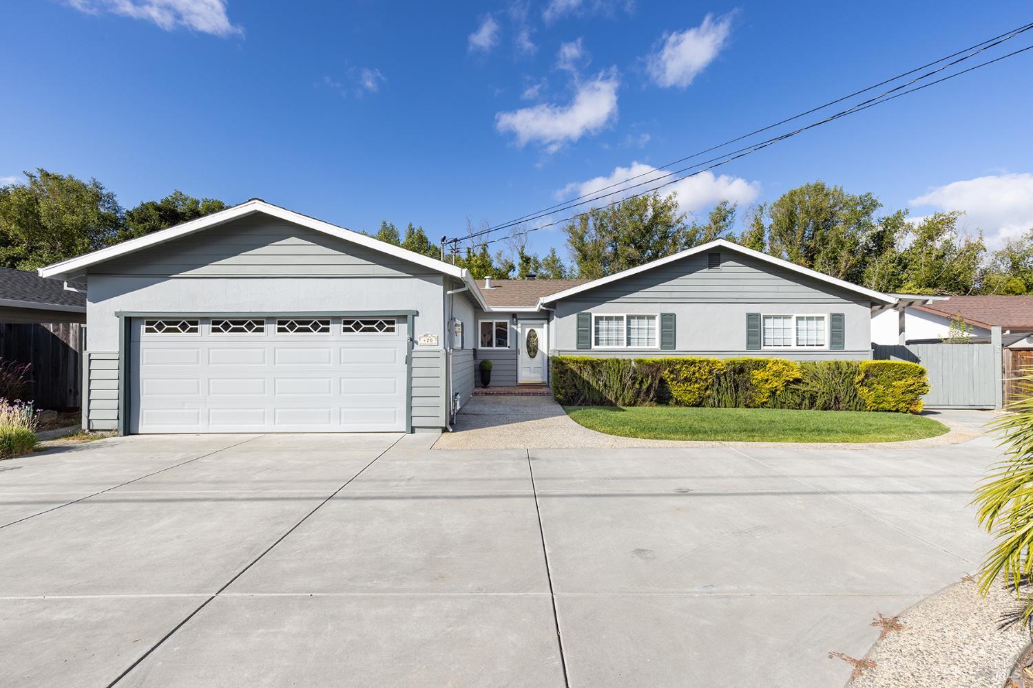 420 Calle De La Mesa Novato CA 94949