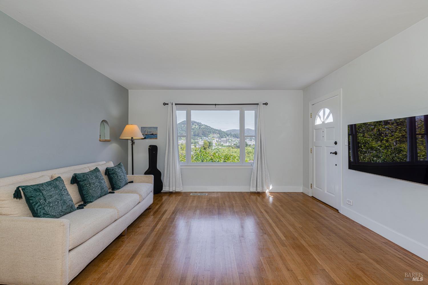 31 Martens Boulevard San Rafael CA 94901