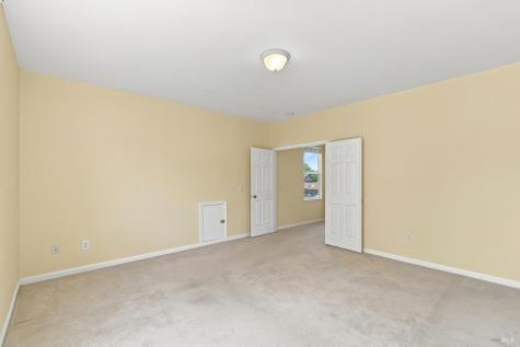 1476 Hughes Avenue Santa Rosa CA 95407