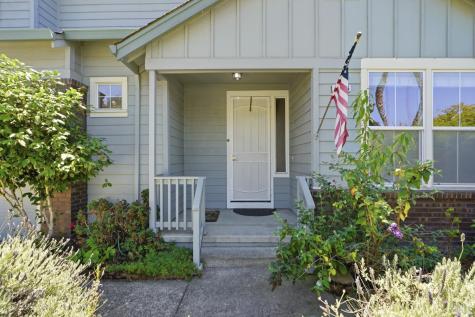 1476 Hughes Avenue Santa Rosa CA 95407
