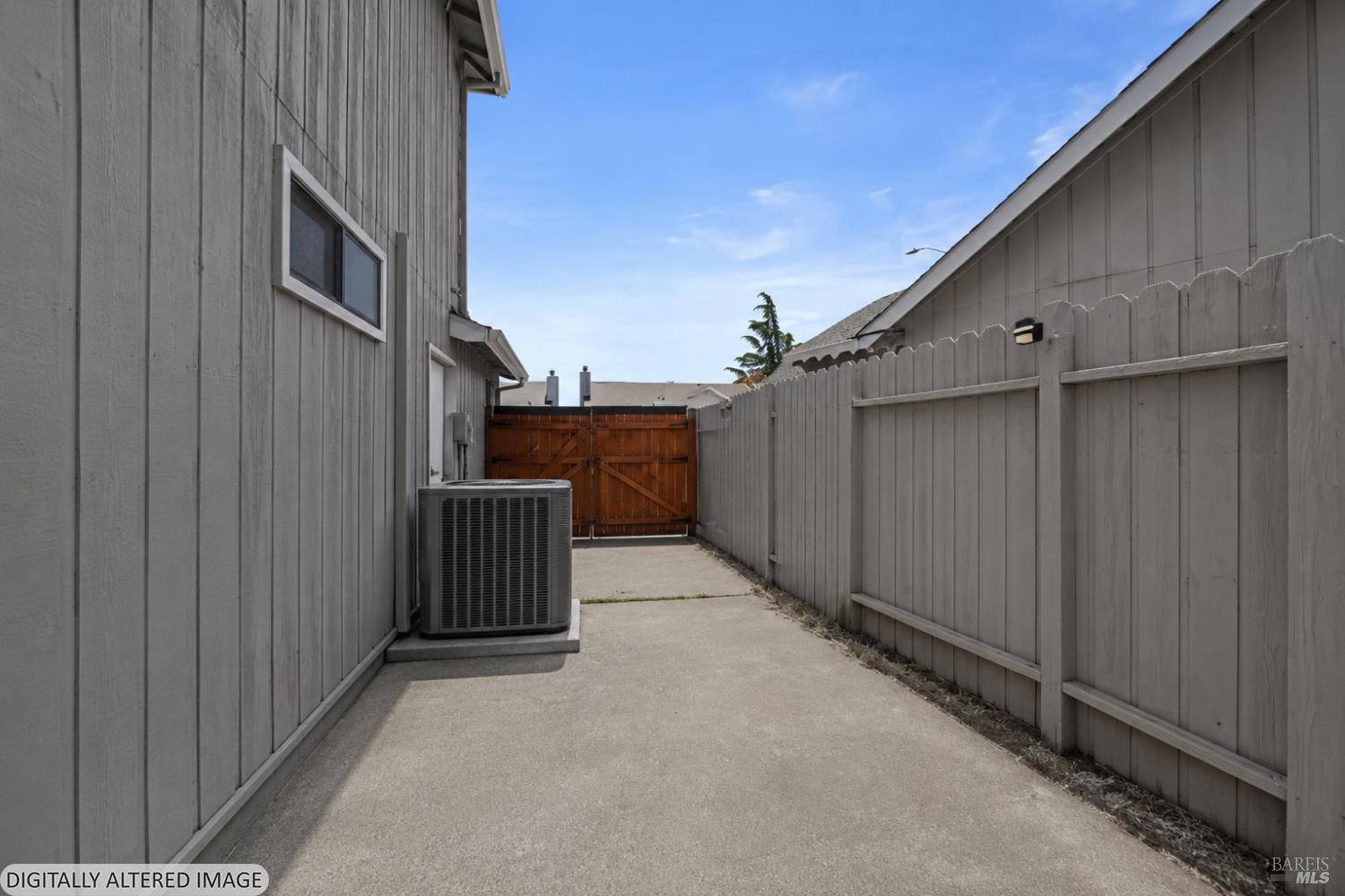 784 Calico Trail Vacaville CA 95687