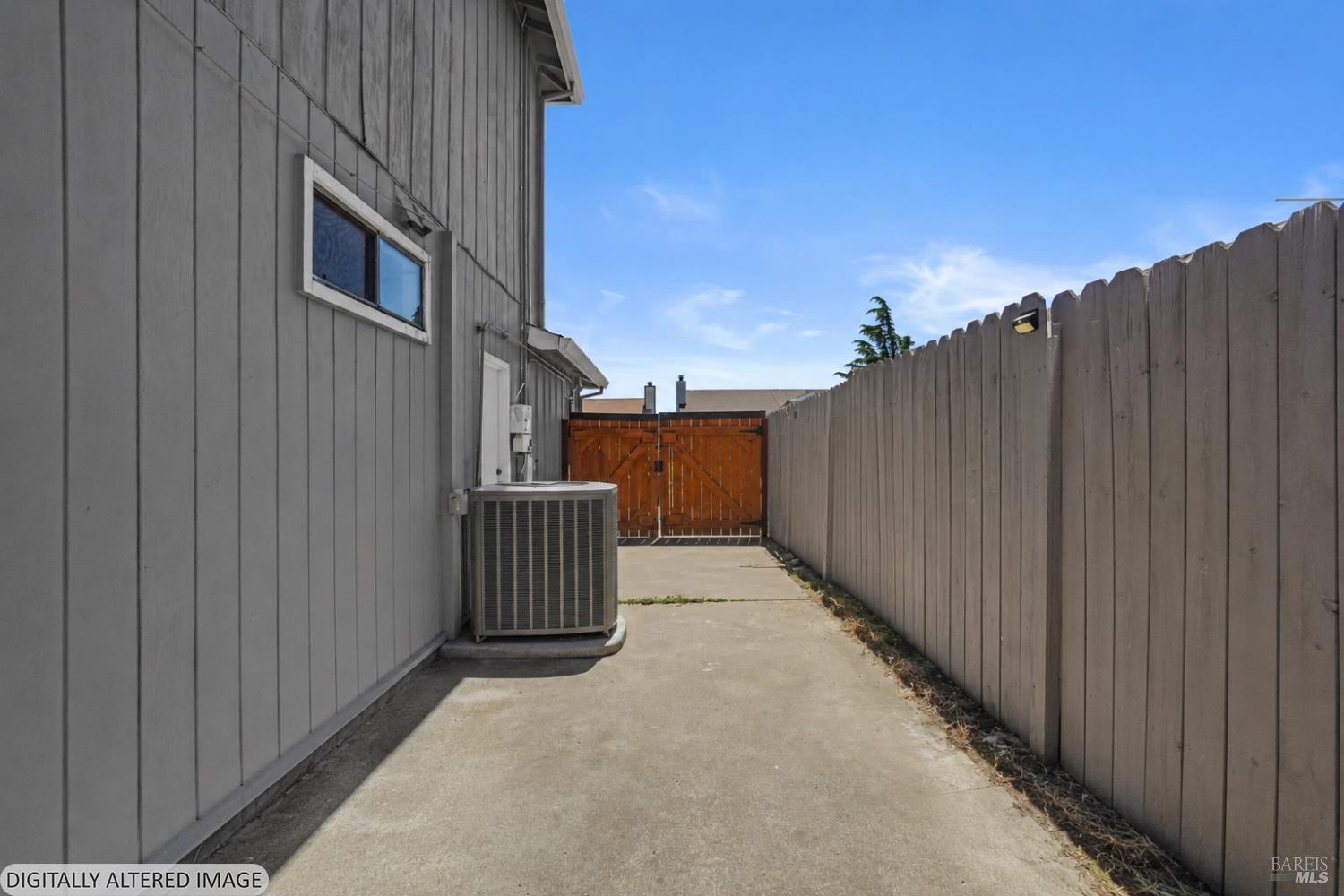 784 Calico Trail Vacaville CA 95687