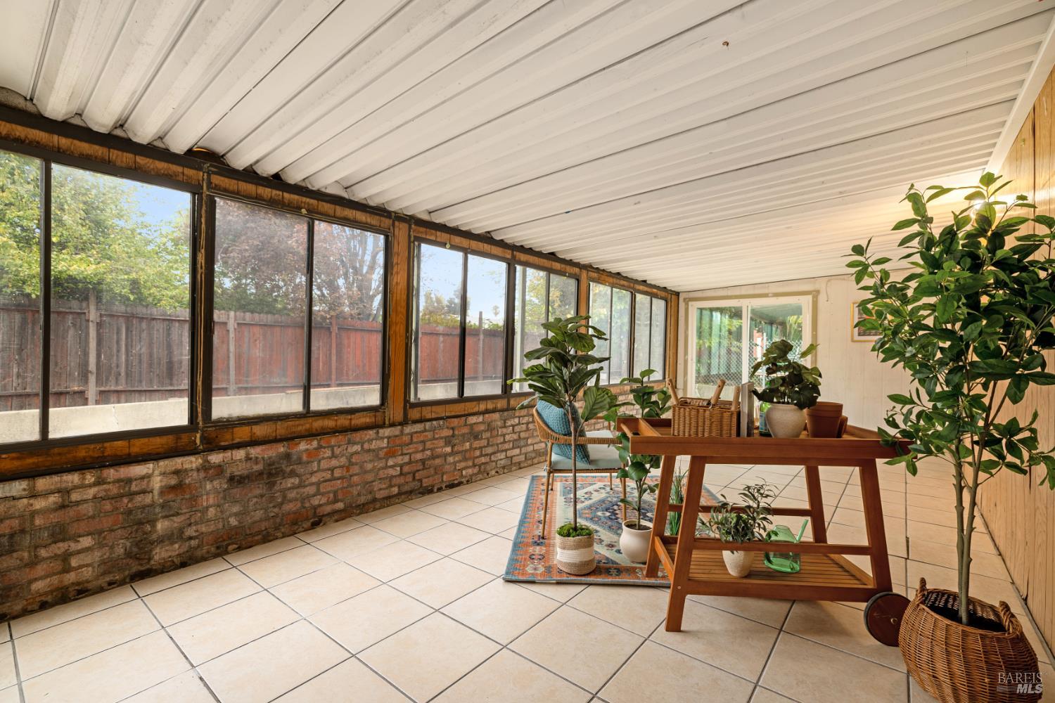 166 Delta Circle Vallejo CA 94589