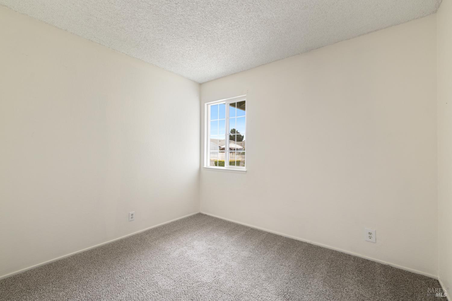 166 Delta Circle Vallejo CA 94589