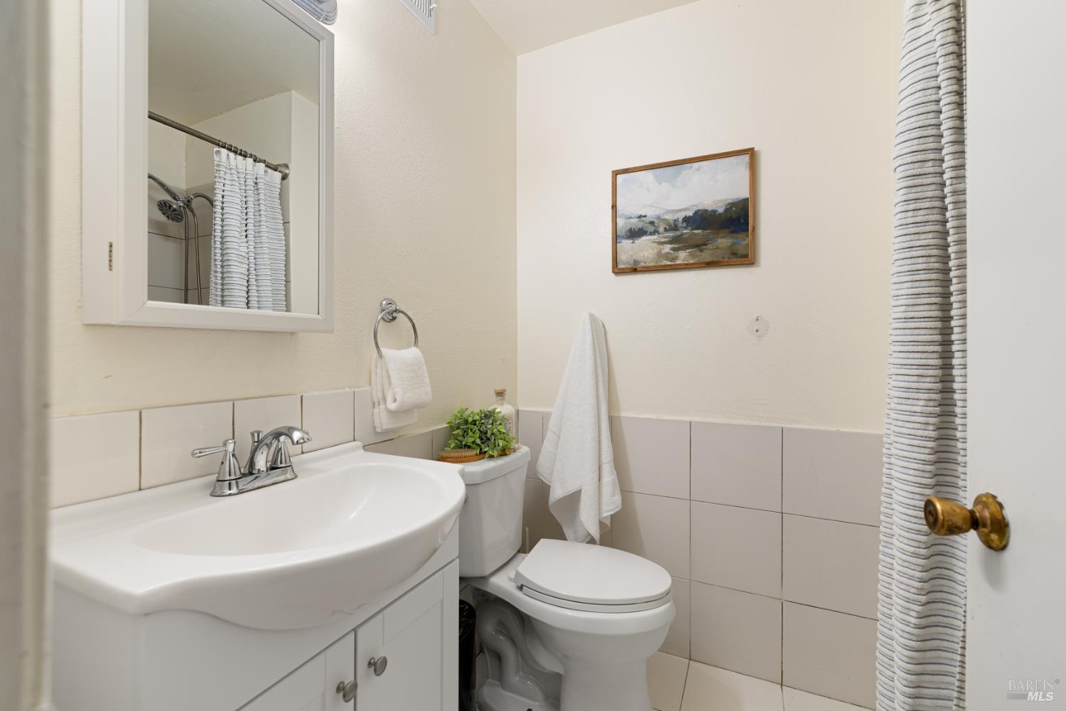 166 Delta Circle Vallejo CA 94589