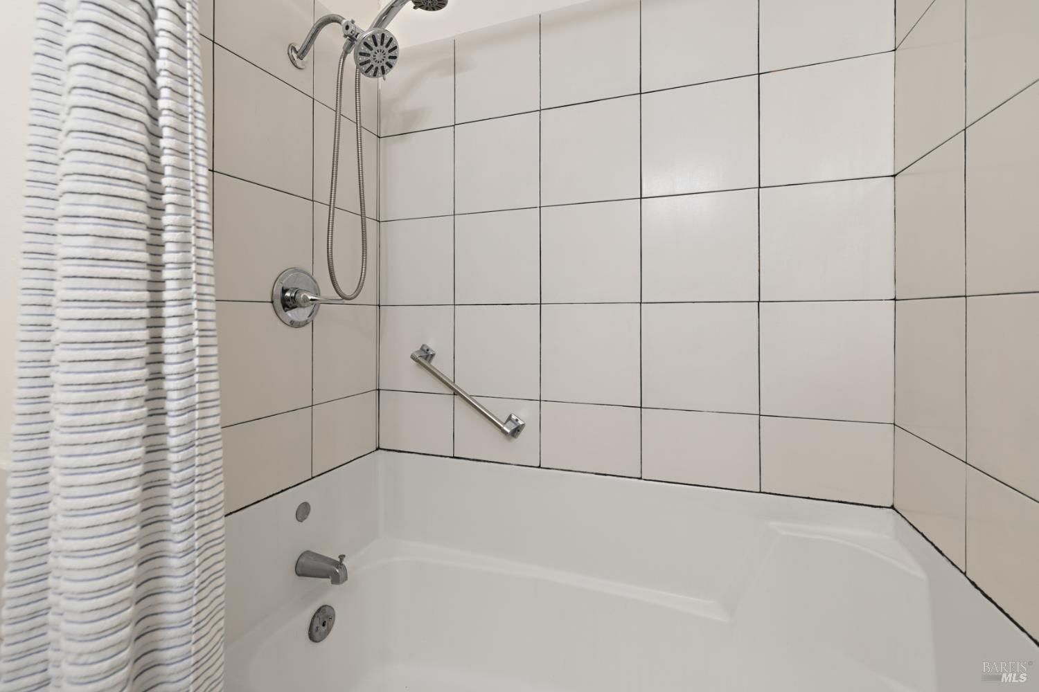 166 Delta Circle Vallejo CA 94589