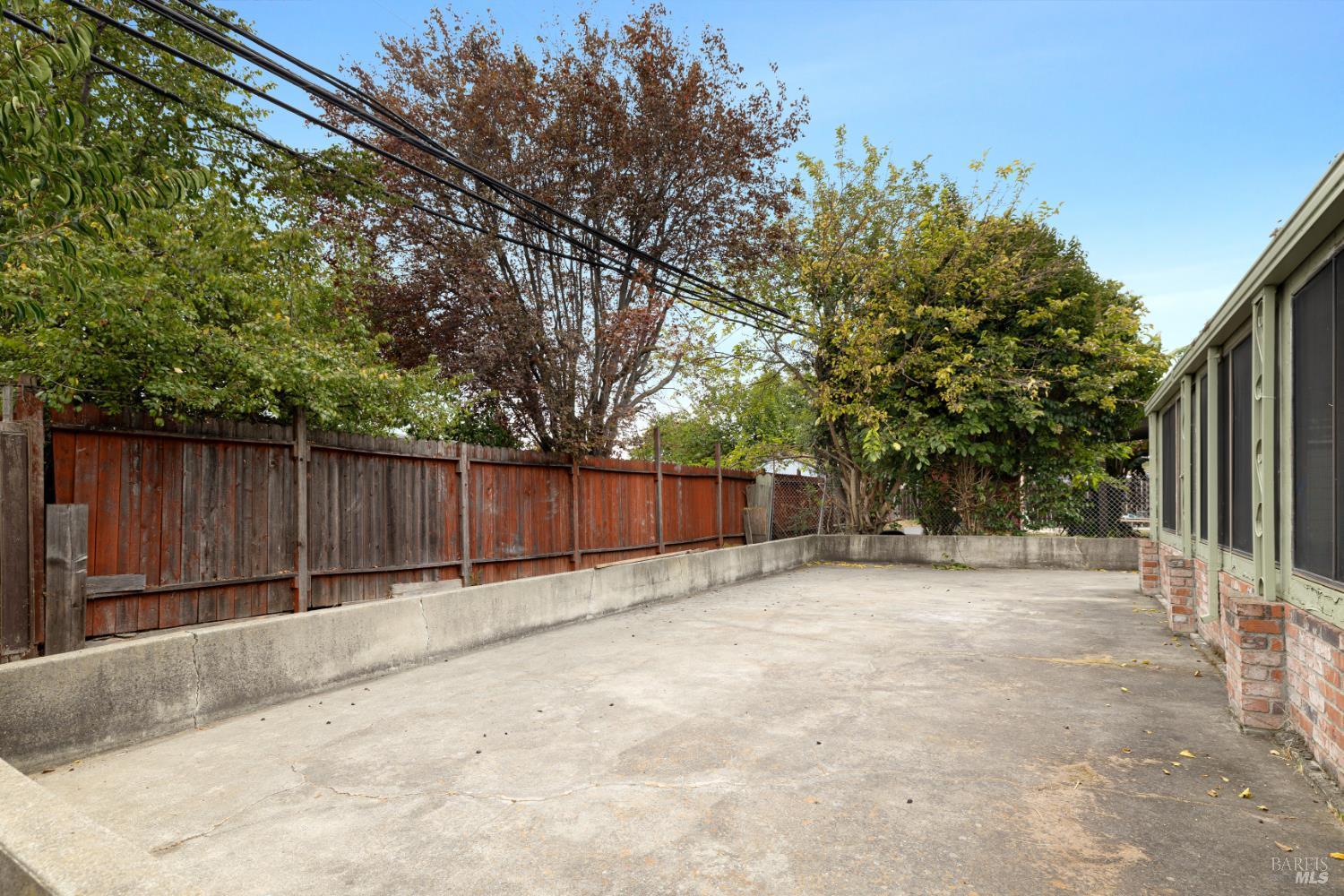 166 Delta Circle Vallejo CA 94589