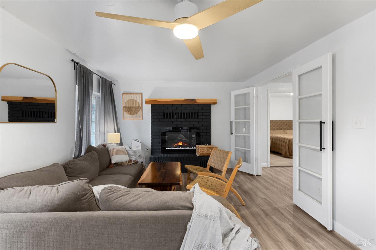 60 Clovercrest Drive Cloverdale CA 95425