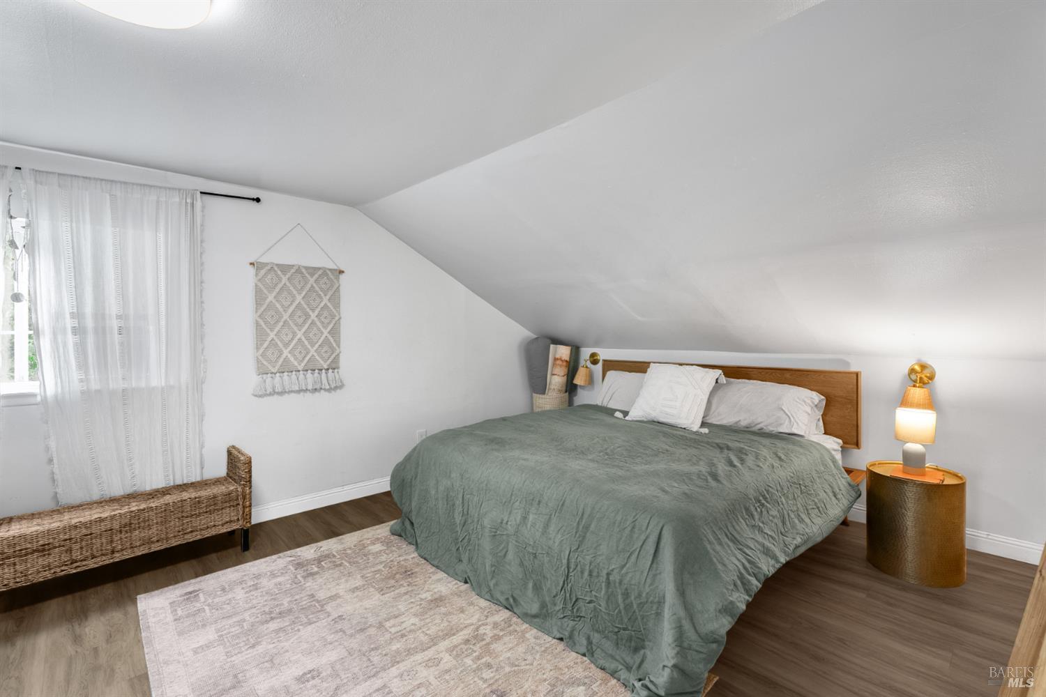 60 Clovercrest Drive Cloverdale CA 95425