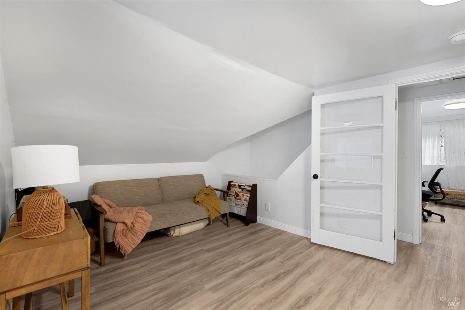 60 Clovercrest Drive Cloverdale CA 95425