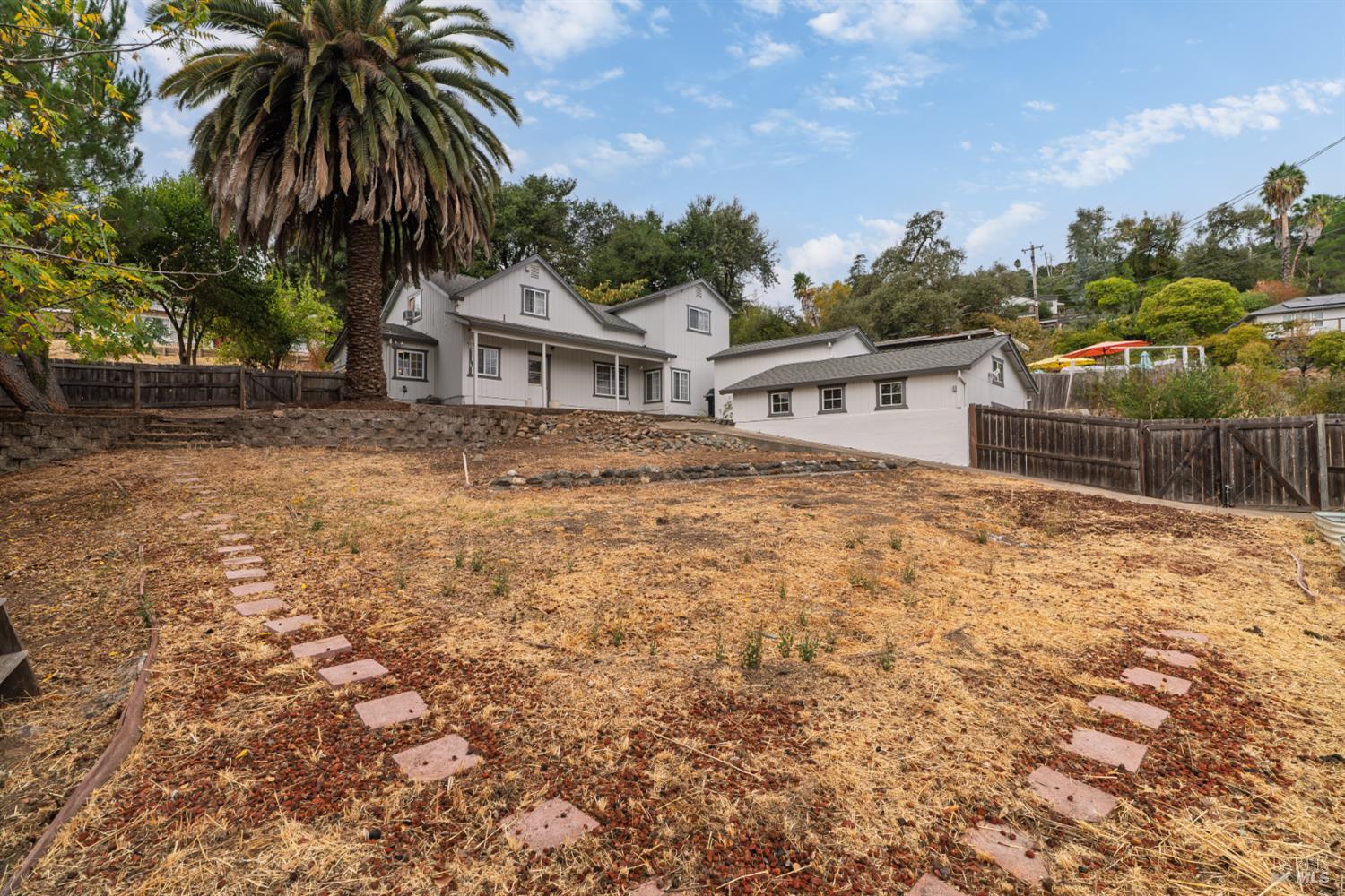 60 Clovercrest Drive Cloverdale CA 95425