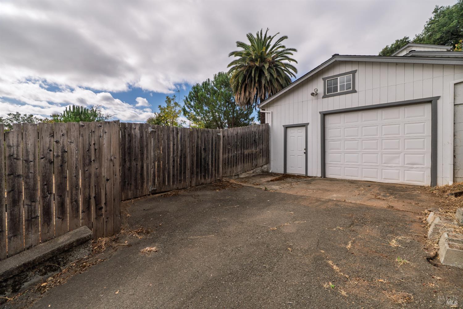 60 Clovercrest Drive Cloverdale CA 95425