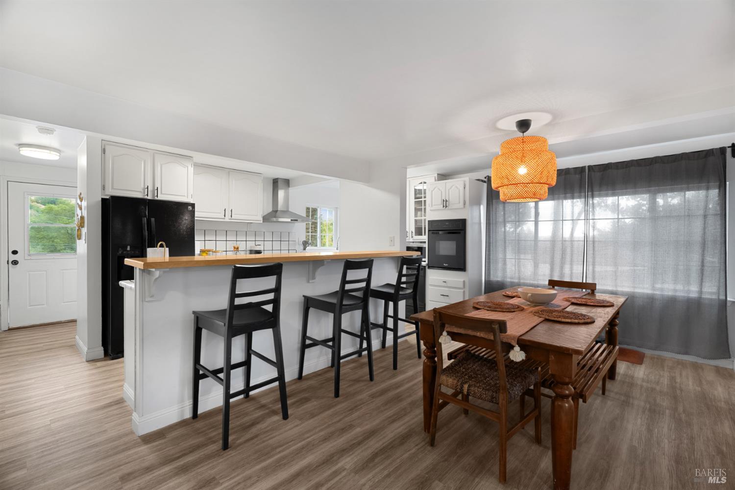 60 Clovercrest Drive Cloverdale CA 95425