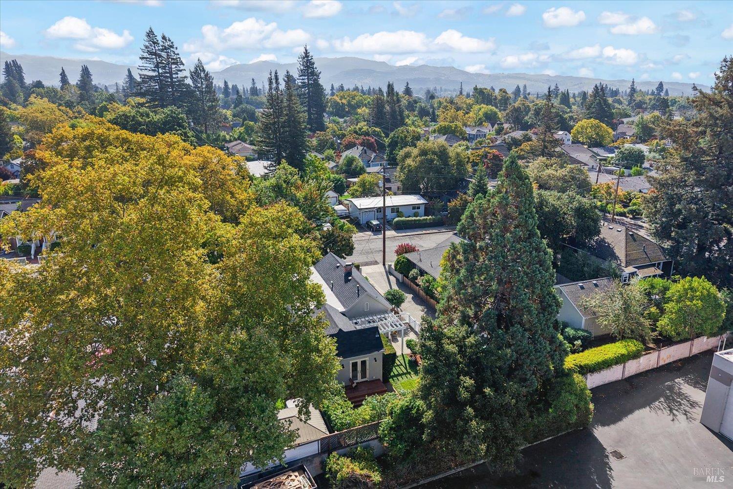 527 Monroe Street Napa CA 94559