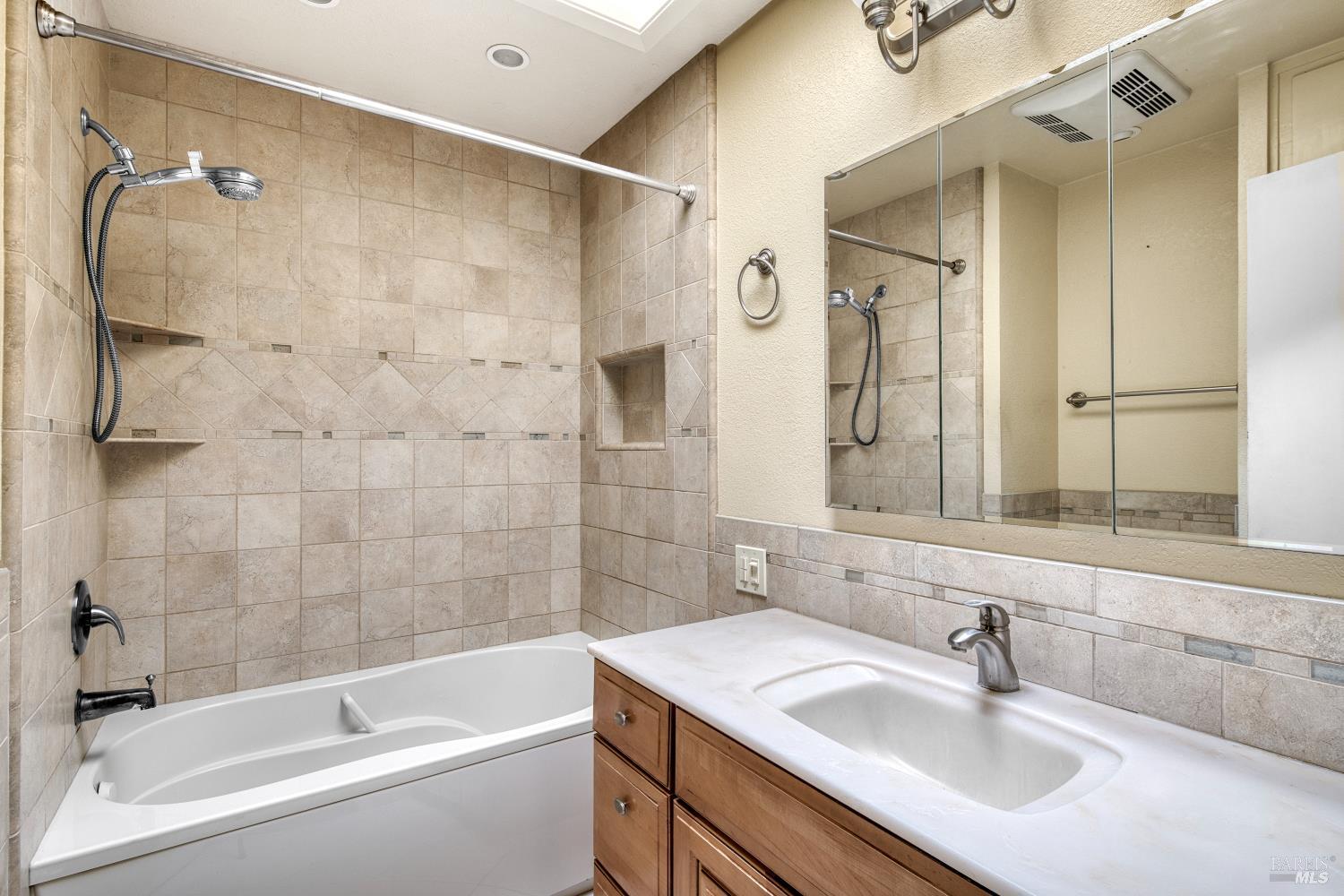 467 Alameda De La Loma Novato CA 94949