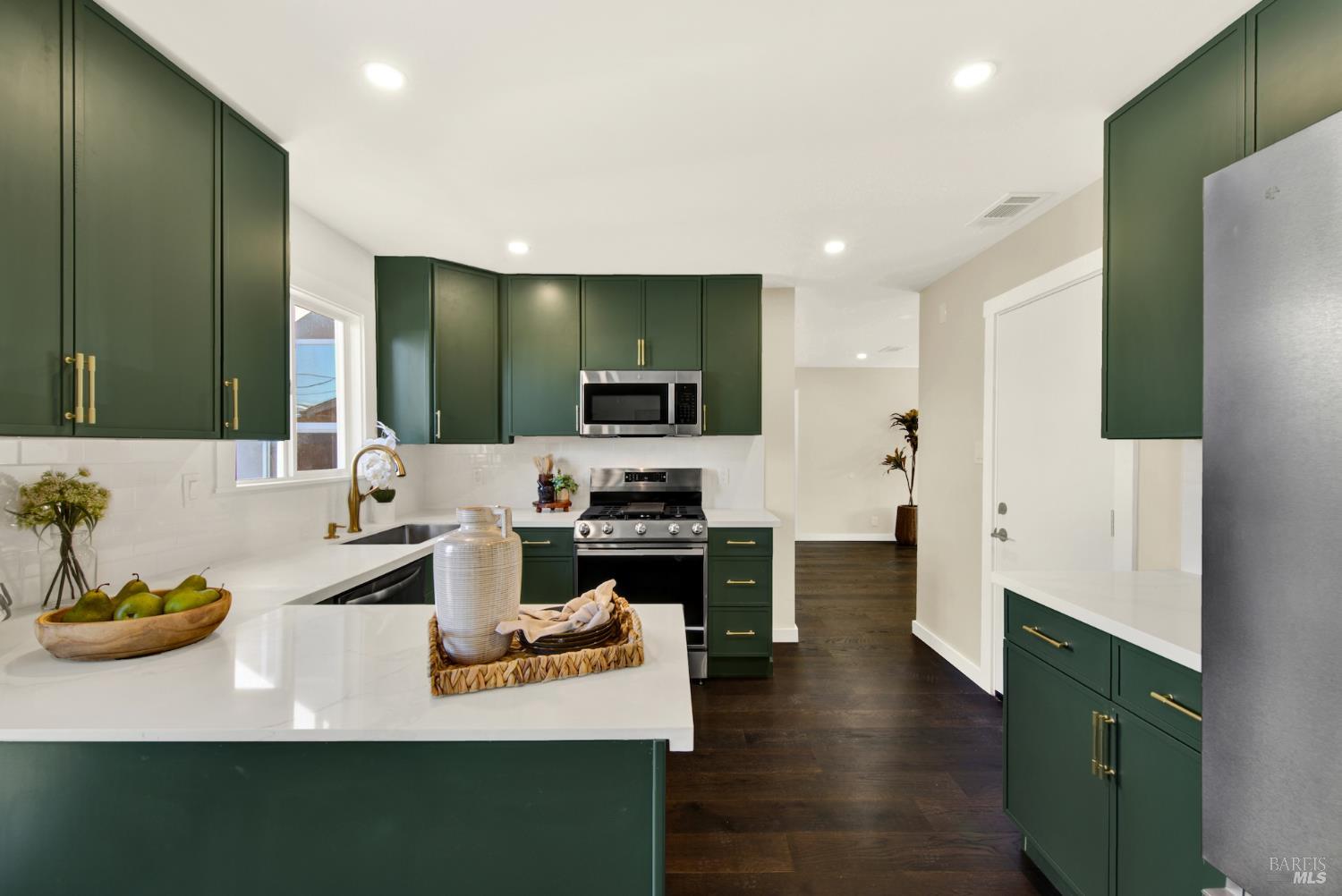 15 Falcon Drive Vallejo CA 94589