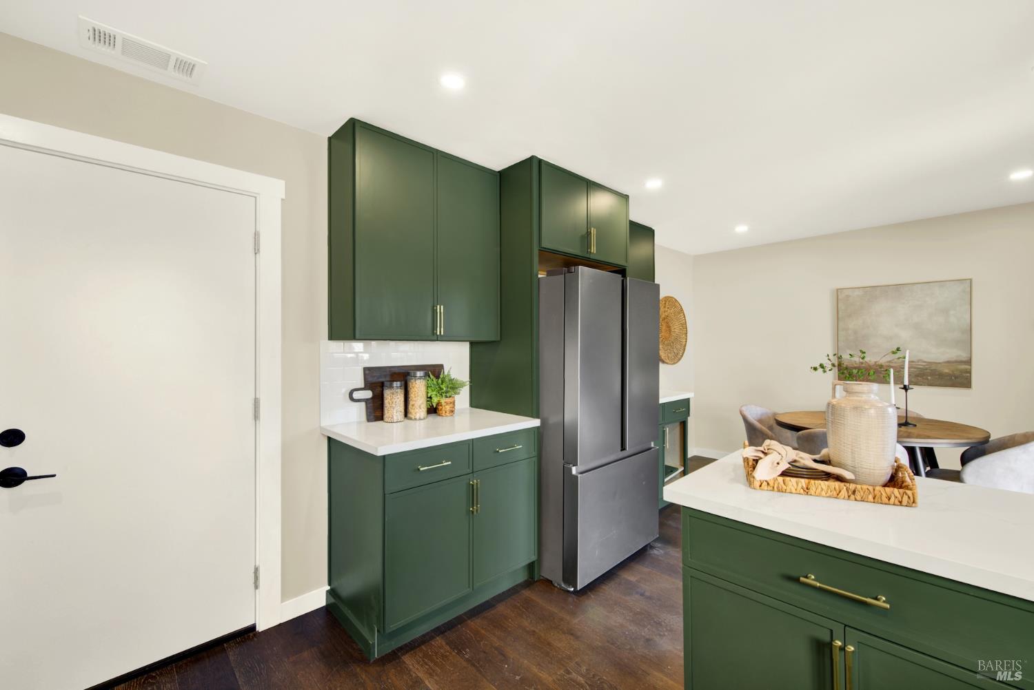 15 Falcon Drive Vallejo CA 94589