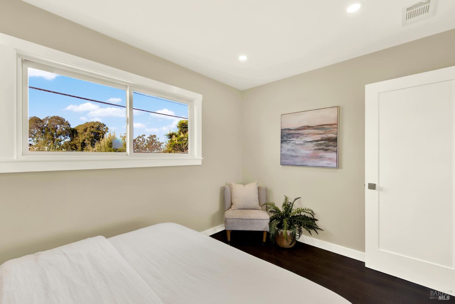 15 Falcon Drive Vallejo CA 94589