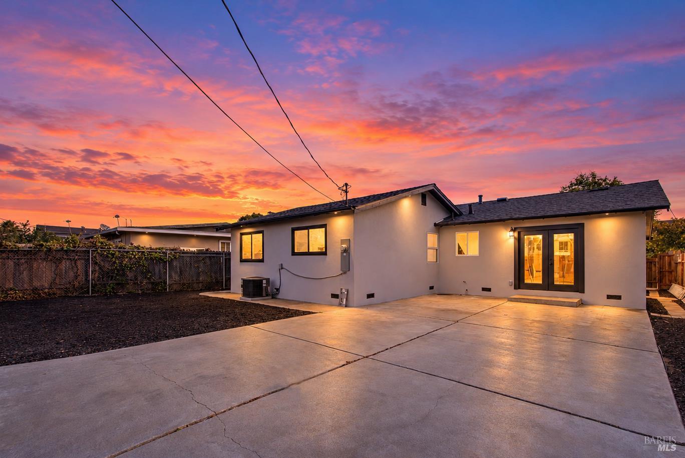 15 Falcon Drive Vallejo CA 94589
