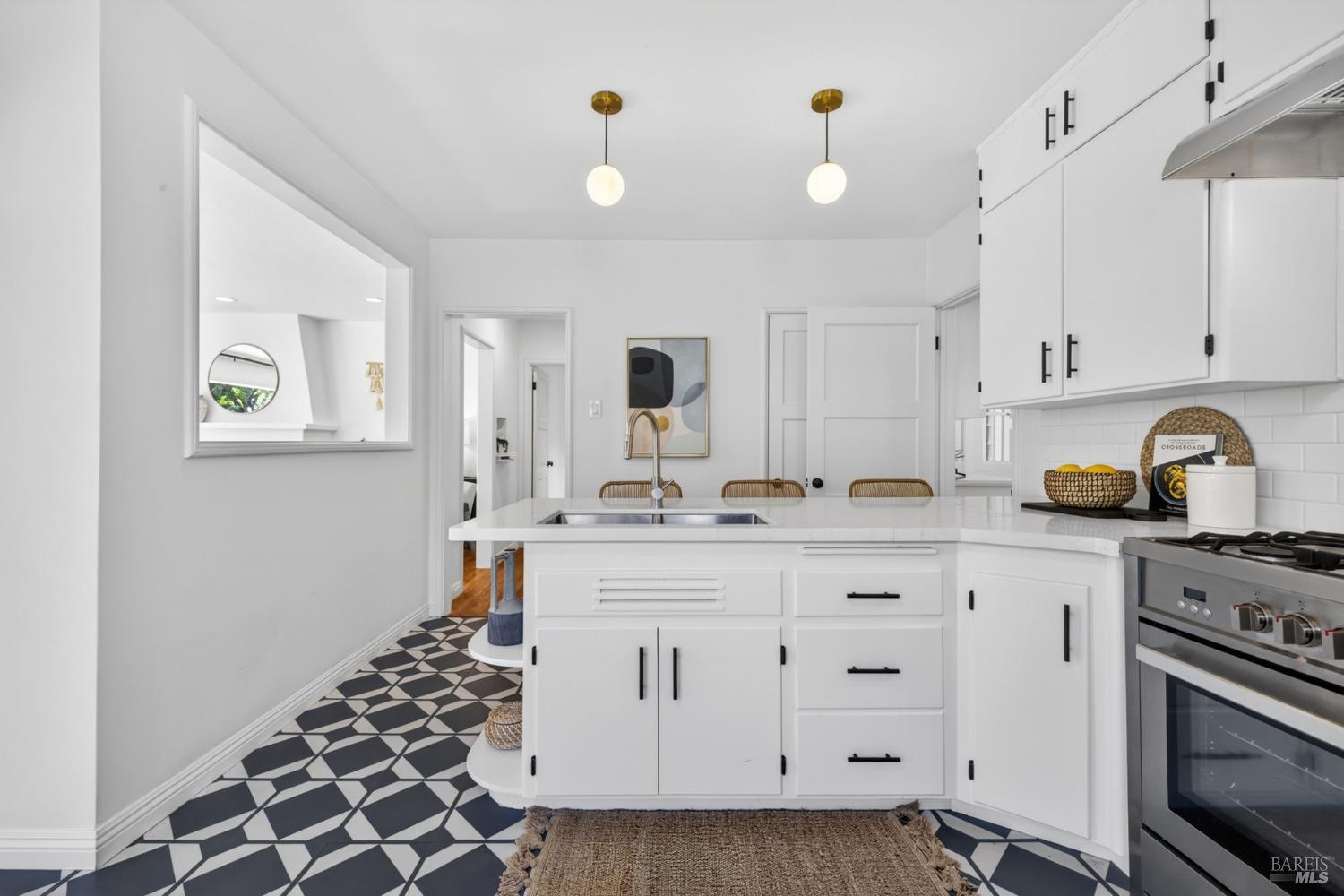 2211 Humboldt Street Santa Rosa CA 95404