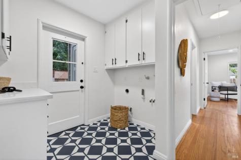 2211 Humboldt Street Santa Rosa CA 95404