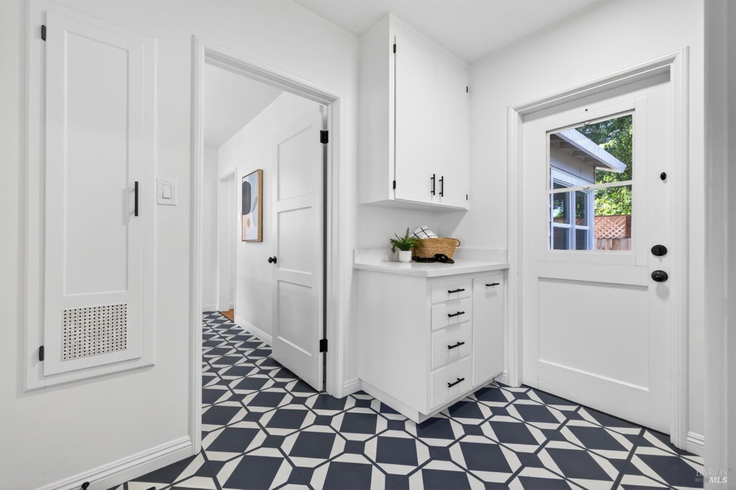2211 Humboldt Street Santa Rosa CA 95404