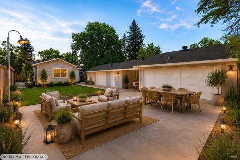 2211 Humboldt Street Santa Rosa CA 95404