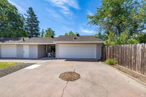 2211 Humboldt Street Santa Rosa CA 95404