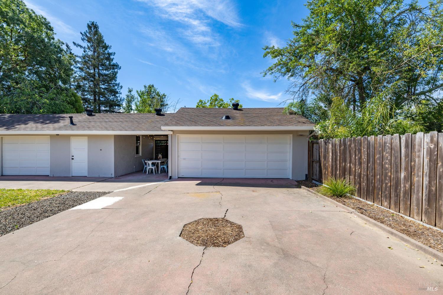 2211 Humboldt Street Santa Rosa CA 95404