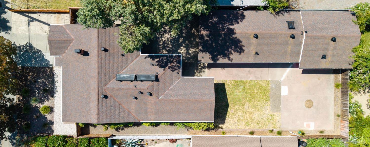 2211 Humboldt Street Santa Rosa CA 95404