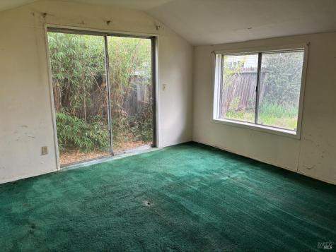 1427 Russell Avenue Santa Rosa CA 95403