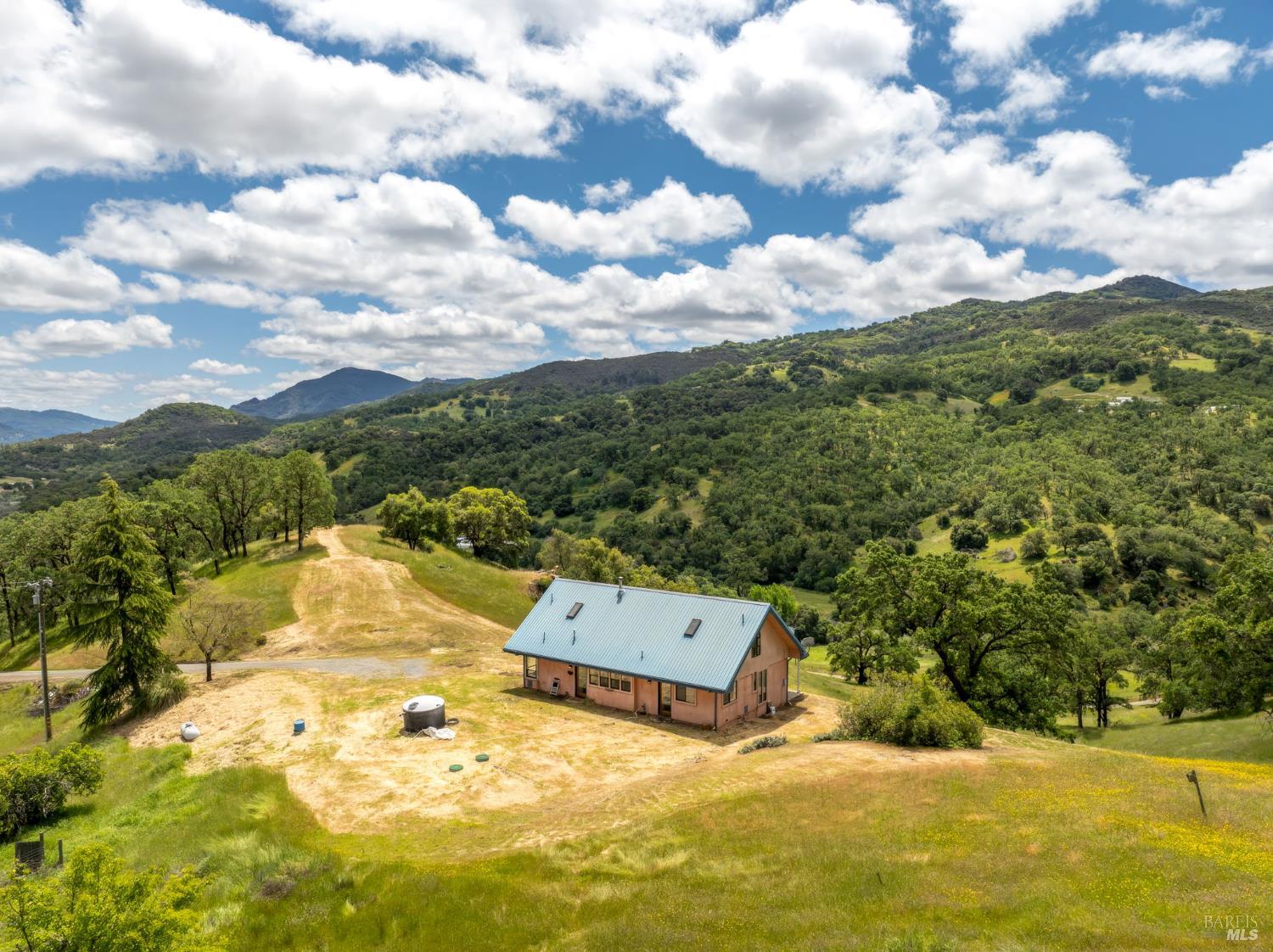 4610 Feliz Creek Road Hopland CA 95449